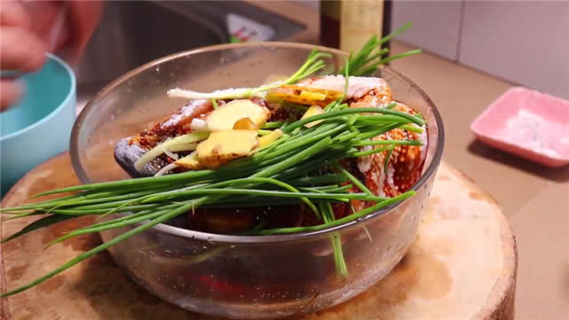 普通电饭锅怎么煮鸡,电饭锅煮鸡粥怎样做