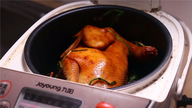 普通电饭锅怎么煮鸡,电饭锅煮鸡粥怎样做