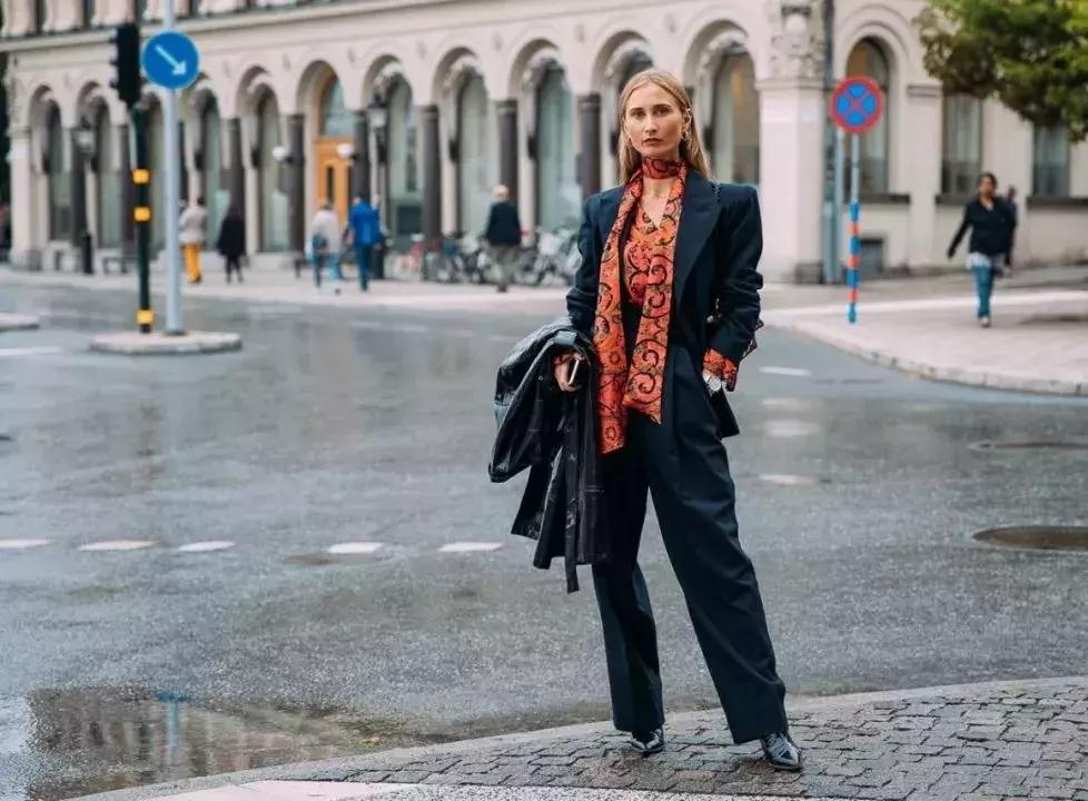 这个冬天的靴子,5款人气短靴时髦好看穿着又舒适