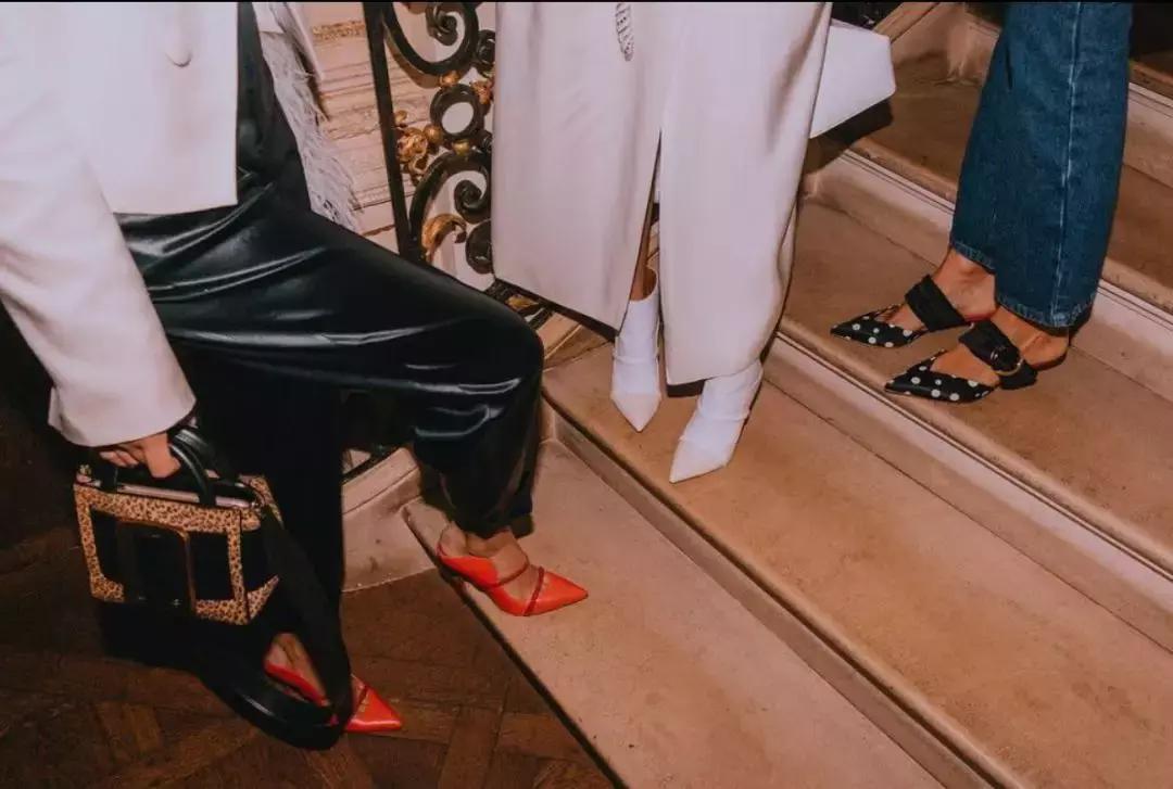 这个冬天的靴子,5款人气短靴时髦好看穿着又舒适