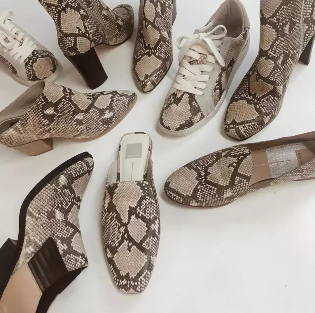 这个冬天的靴子,5款人气短靴时髦好看穿着又舒适