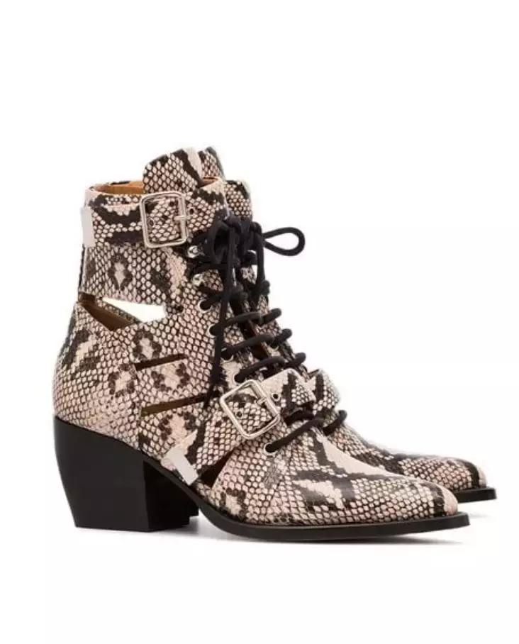 这个冬天的靴子,5款人气短靴时髦好看穿着又舒适