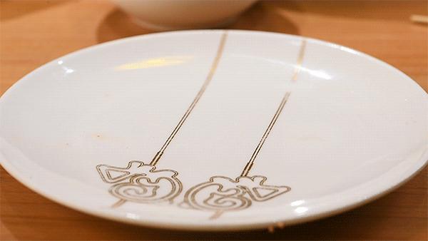 逆天！魔都这家“火锅界Cartier”按身高差打折，差的越多越便宜