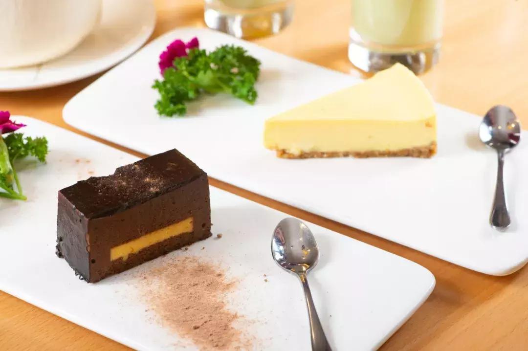 逆天！魔都这家“火锅界Cartier”按身高差打折，差的越多越便宜