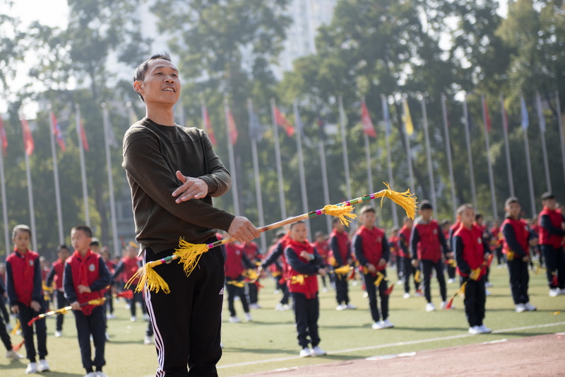 恩施市实验小学足球比赛,建始县实验小学2023运动会