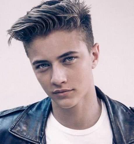 留学生有一种无法言说的「痛」叫做:“我在国外剪了个头发”