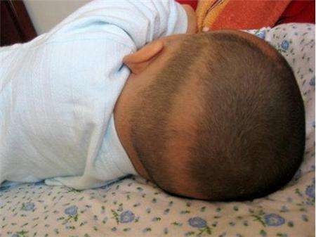 宝宝什么表现是缺钙,宝宝有这些表现是缺钙吗