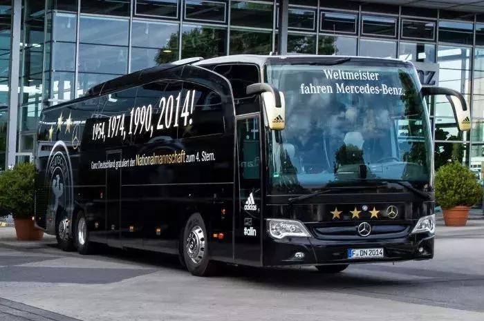 世界杯大巴为什么是现代的,世界杯球队的大巴车是怎么抵达的