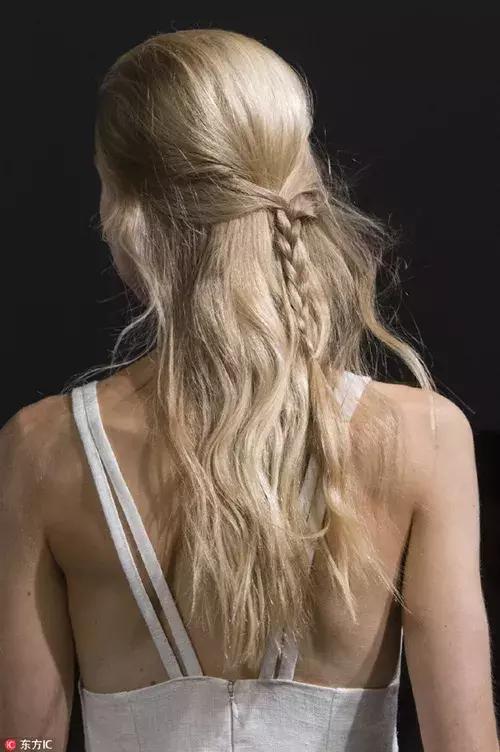 高颅顶减龄公主头发型怎么弄,减龄又显脸小的公主头发型