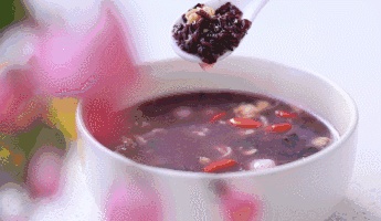 十大适合女人补气养血粥,建议女性吃几种食物补气补血