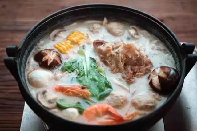 两人份火锅自制,家庭版鸳鸯火锅的简单做法