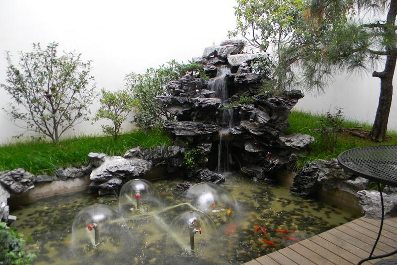 做个假山池,想做假山多少钱