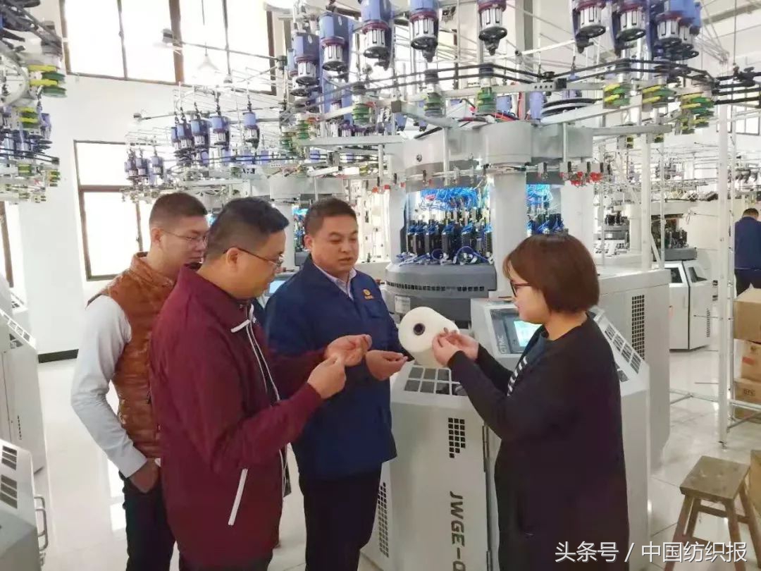 经纬舜衣纺机械技术,纬编针织提花面料制造工艺图