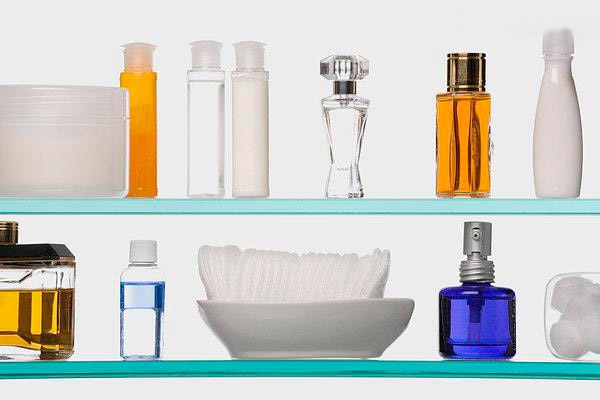 商品是否过期怎么判断的,如何鉴别化妆品是否变质过期