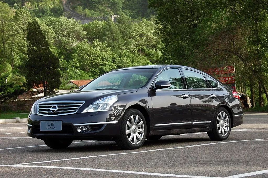 预算10-15万选这三款轿车准没错,回头率超高的小众品牌