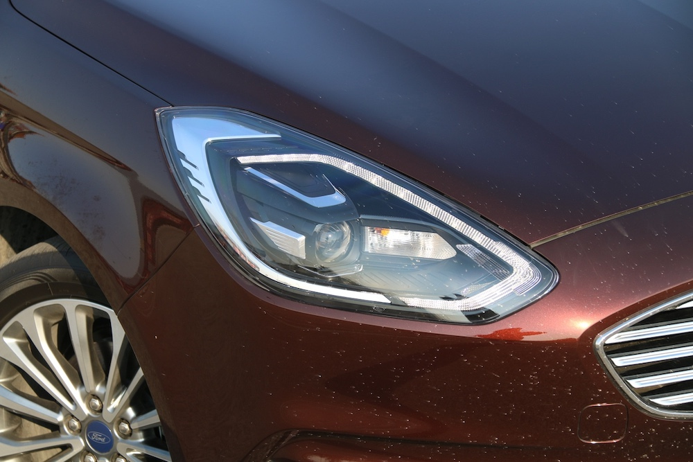 新一代福特福睿斯3缸1.5肉不肉,三缸福特福睿斯测评