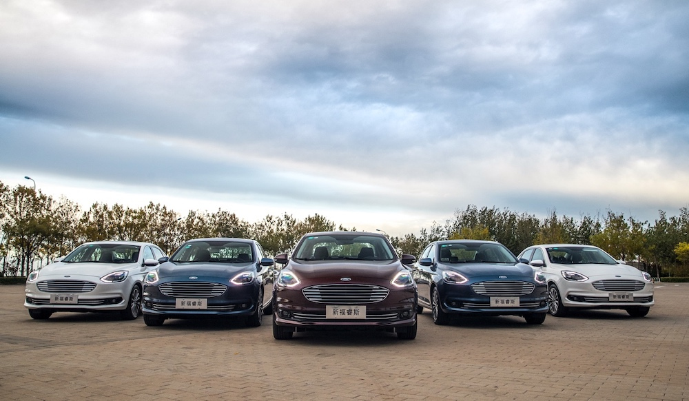 新一代福特福睿斯3缸1.5肉不肉,三缸福特福睿斯测评