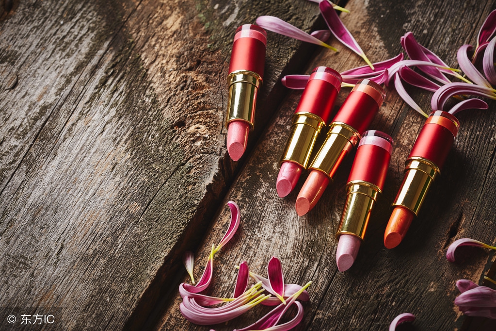 最好用的润唇膏推荐一下,用过这么多口红哪个最好用