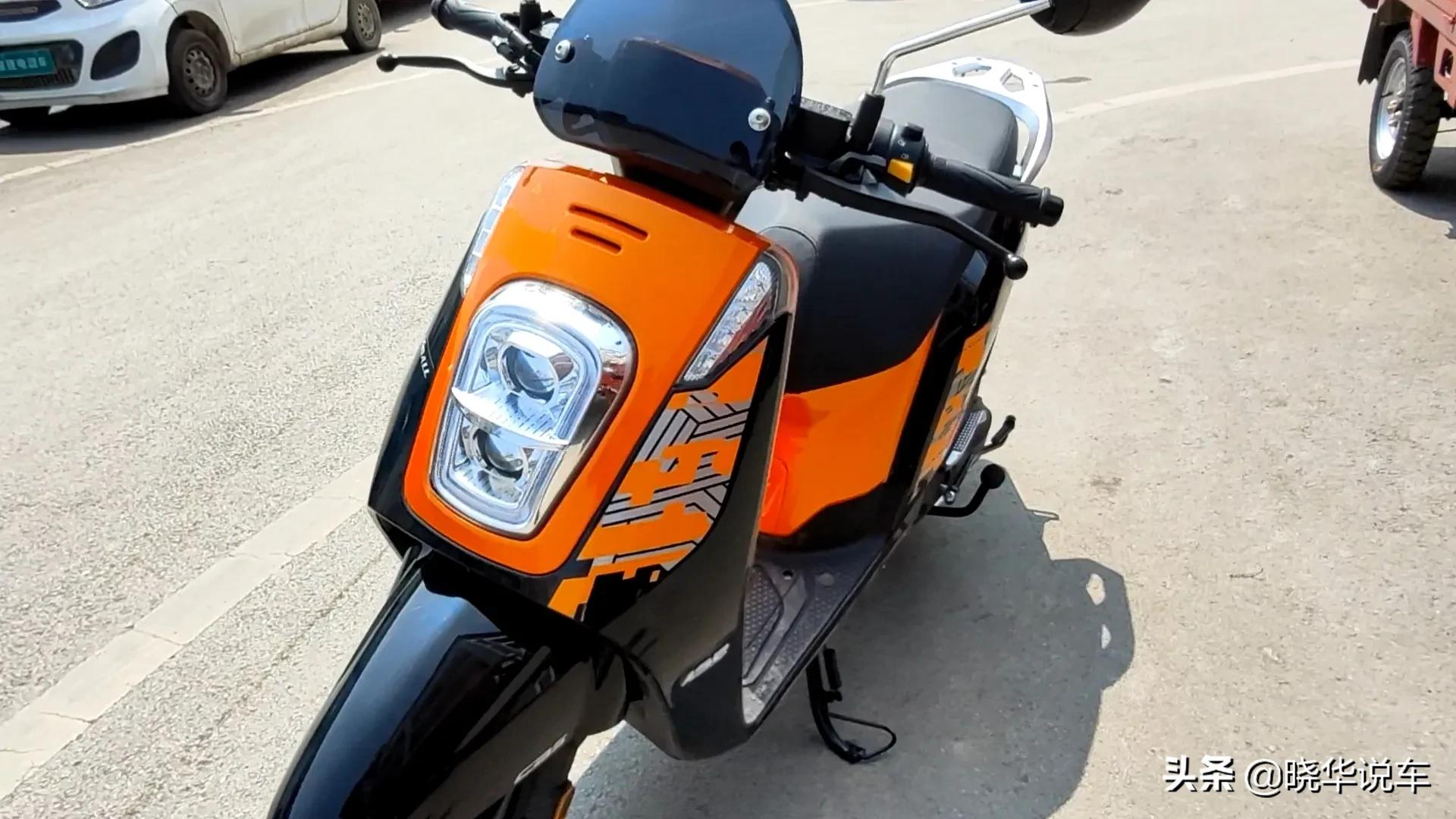 125踏板既有cbs有前后碟刹的车型,新款踏板125前后碟刹版