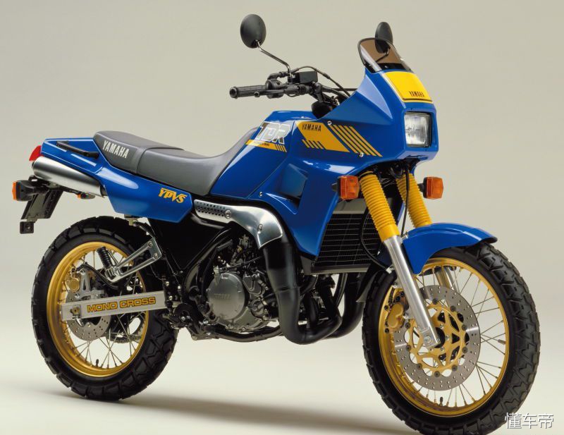 日系跑车巅峰是什么时候,日系最早经典踏板摩托车