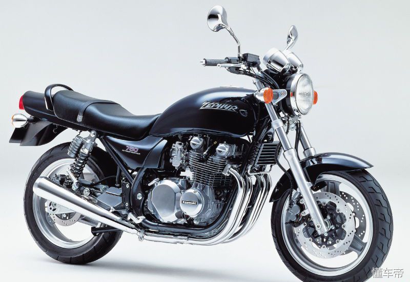 日系跑车巅峰是什么时候,日系最早经典踏板摩托车