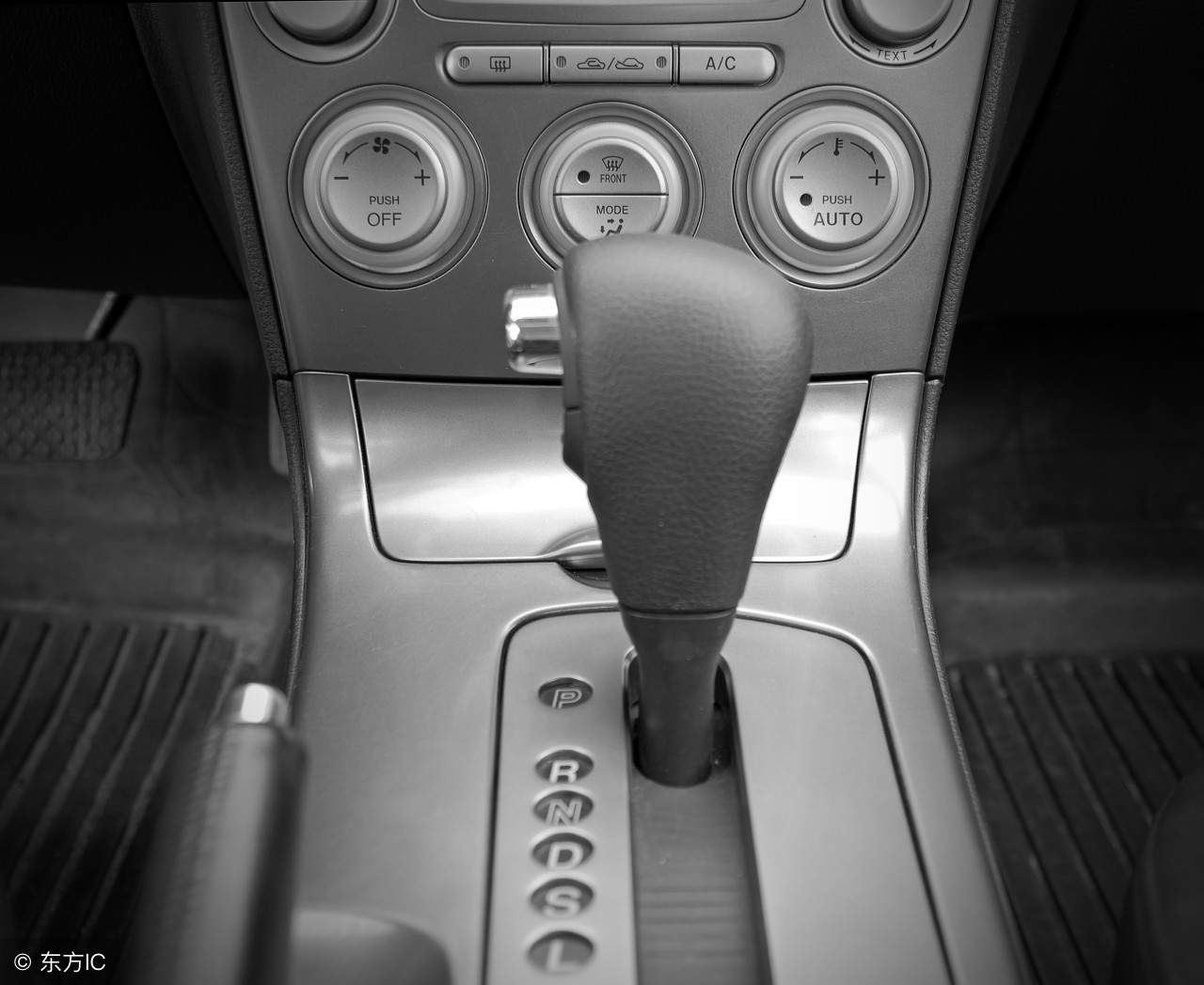 摩托车cvt无级变速箱优缺点,cvt无级变速和cvt哪个好