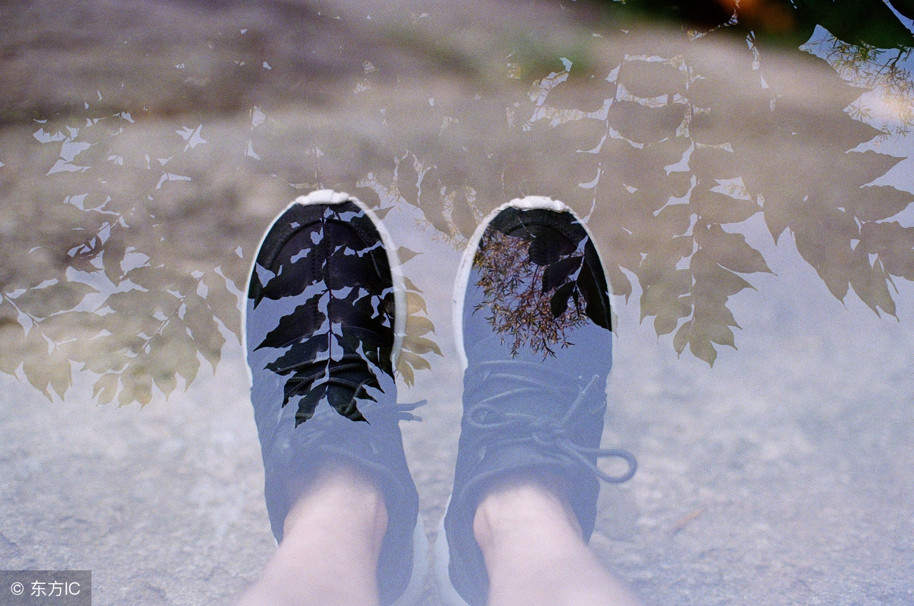 刘若英后来泪崩现场版完整,刘若英成名曲后来初听不知曲中意