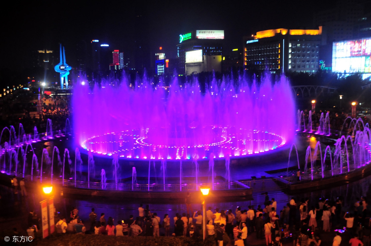 冬季山东山泉水最美最有韵味？济南山泉水美？泰山上下一片银白？