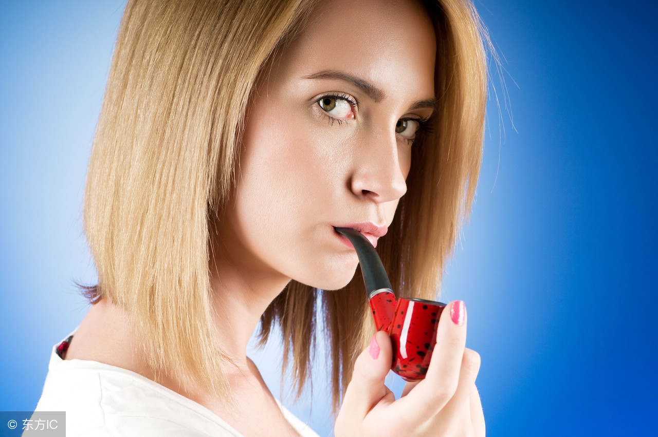 学会这7种方法,轻松解决唇干唇裂出血问题