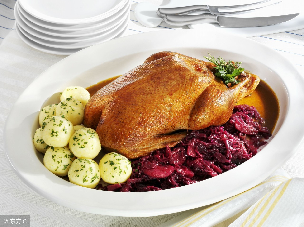 学会这7种方法,轻松解决唇干唇裂出血问题