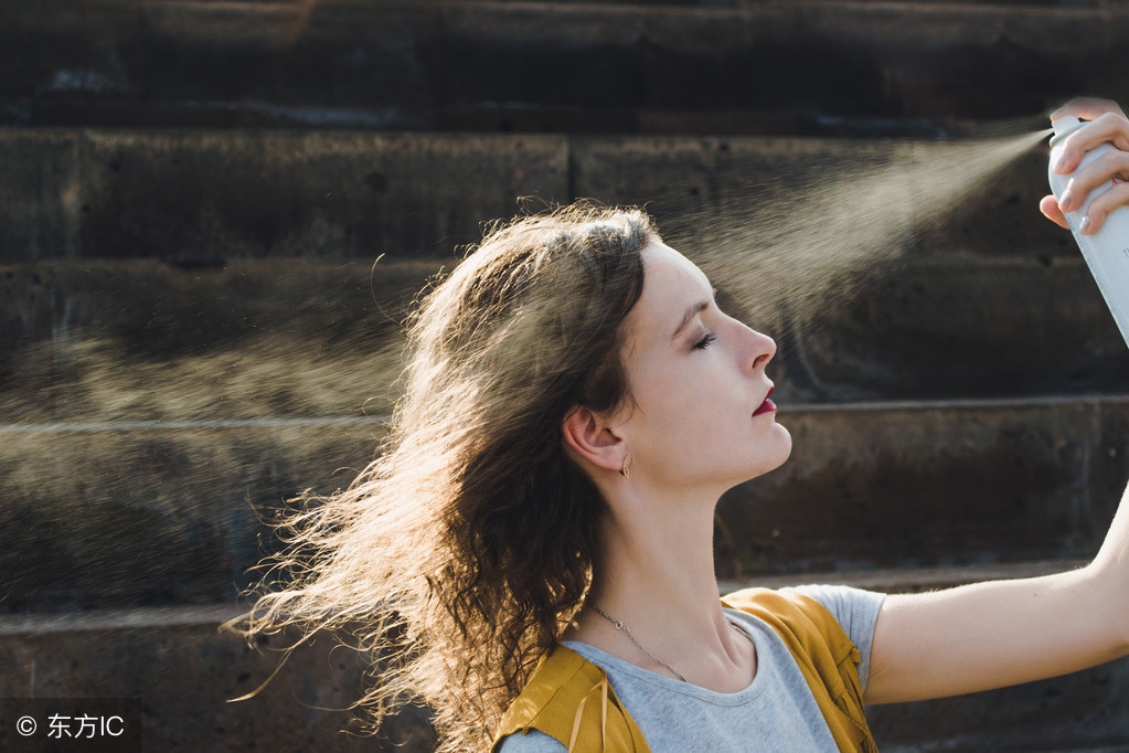 皮肤怎样有效补水祛痘,皮肤干痛怎么补水最快