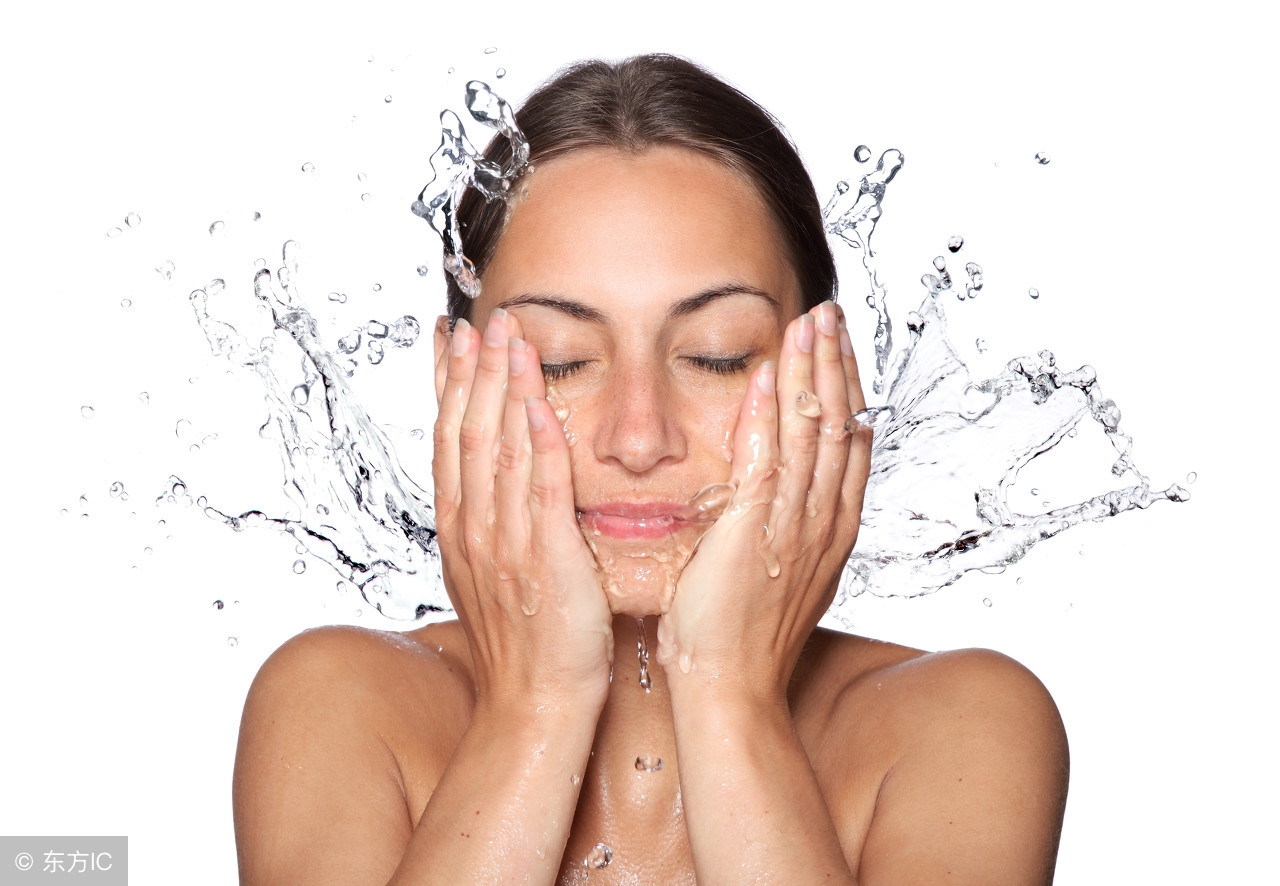 皮肤怎样有效补水祛痘,皮肤干痛怎么补水最快