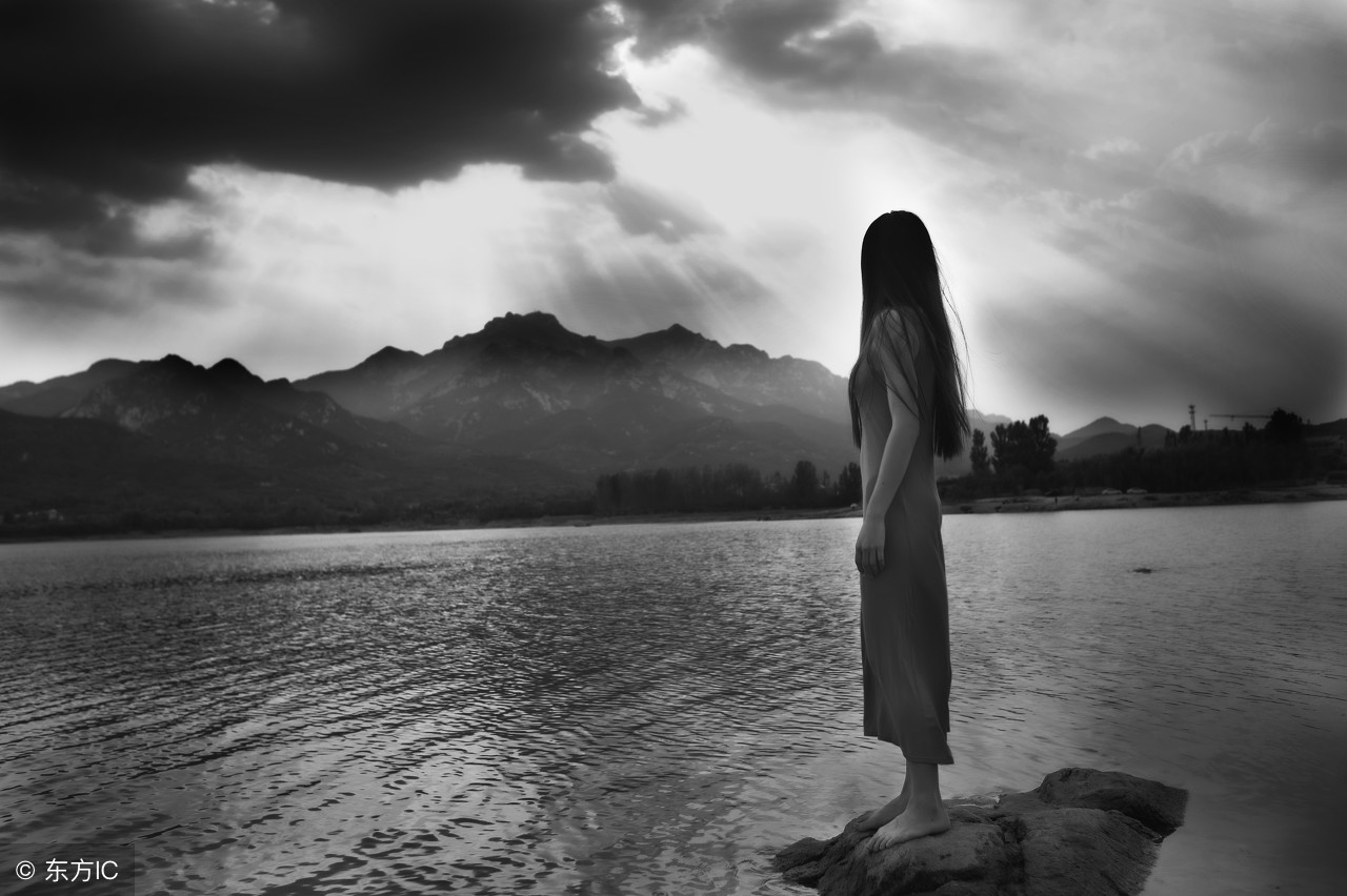 以前的朋友圈都是什么,从前的朋友圈里都是朋友