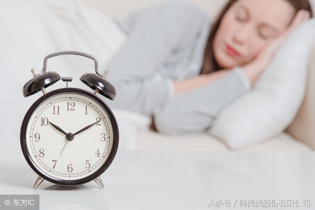 睡觉醒来手脚累是怎么回事,睡觉醒来总是累吃什么药