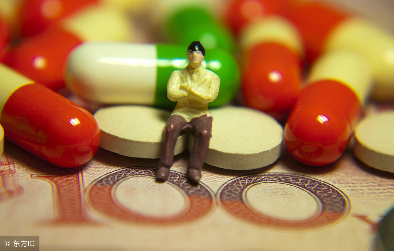 同是消炎药，头孢和阿奇霉素有何区别？该怎样选择？医生讲出实话