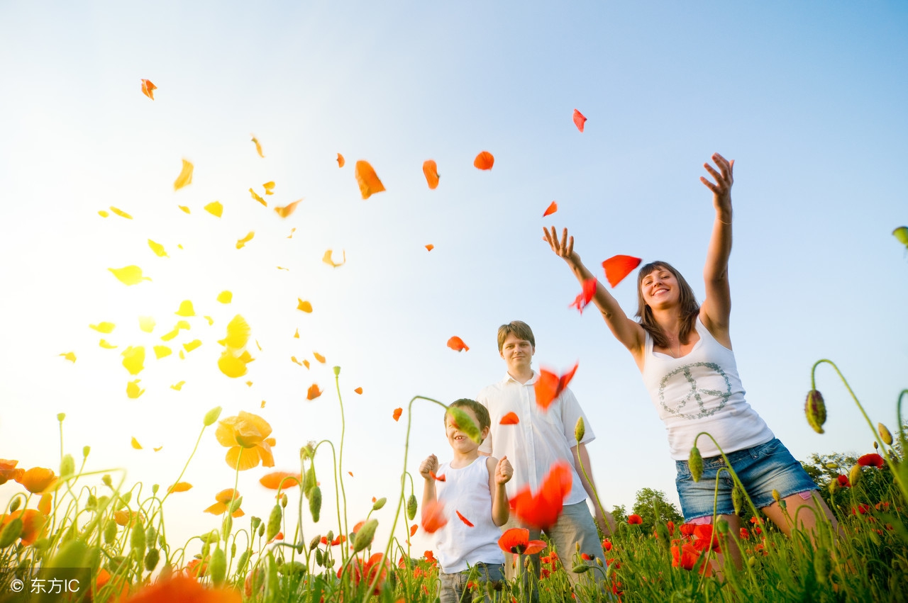 如果你腹中空空，头脑空空，你再怎么寻找活着的意义都是徒劳的