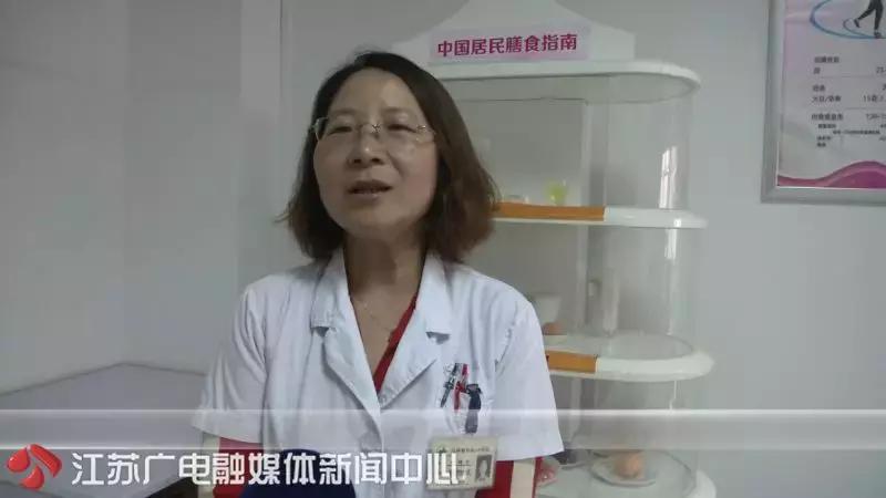 买的粽子粽叶翠绿的是怎么回事,粽子粽叶如何选择
