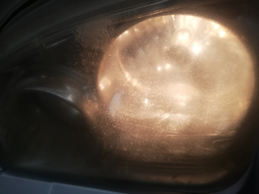 汽车led灯比卤素灯照的远吗,汽车led灯和氙气灯的优缺点