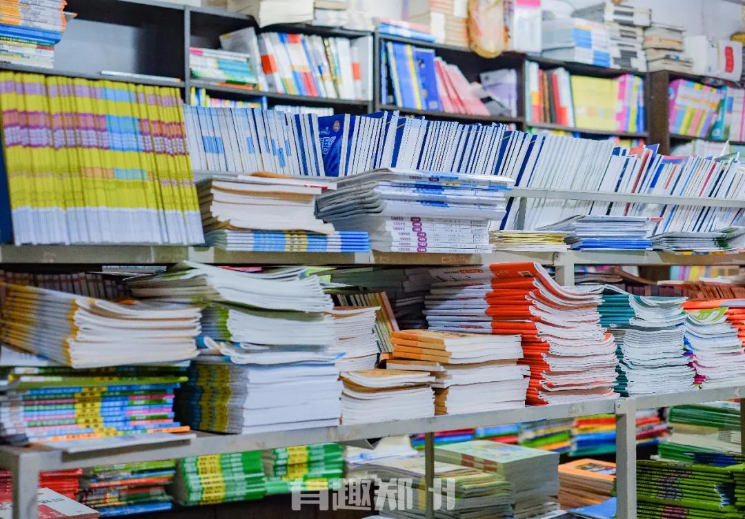 纬一路：在遮天的法桐里想起龙门书店的往事，以及家属院时光……