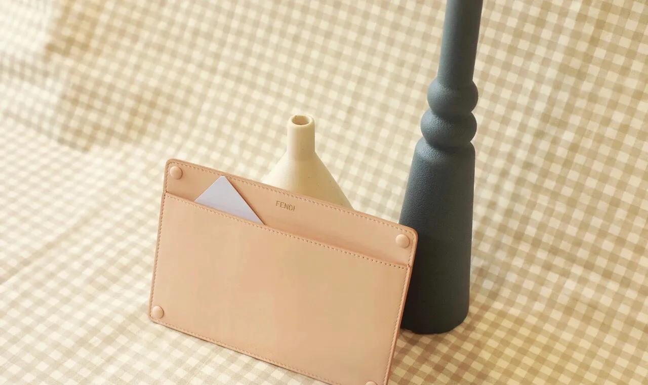 fendipeekaboo有什么缺点,fendipeekaboo限量款