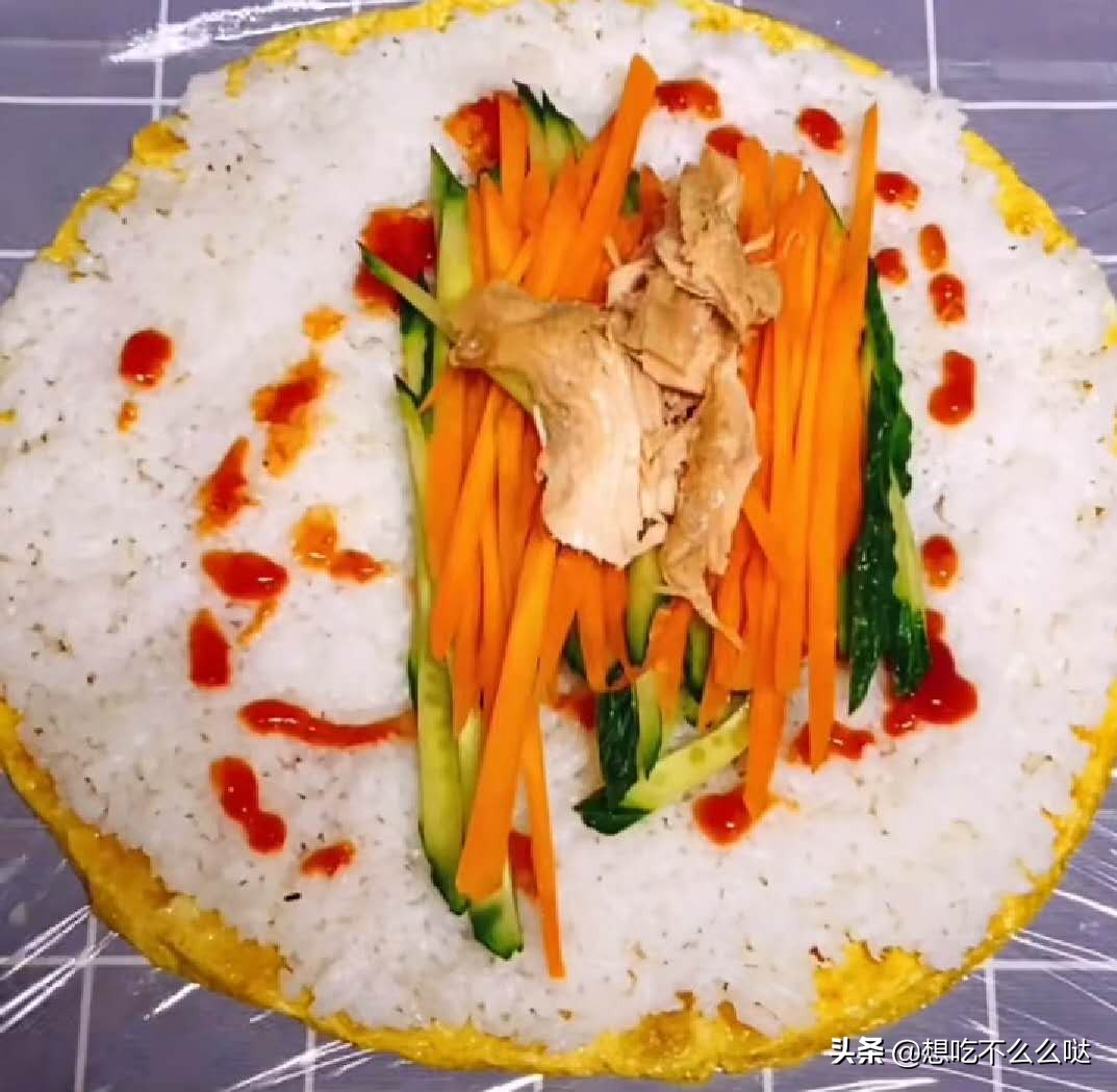 怎么制作简单的蛋包饭又好吃,简单易学的蛋包饭非常好吃