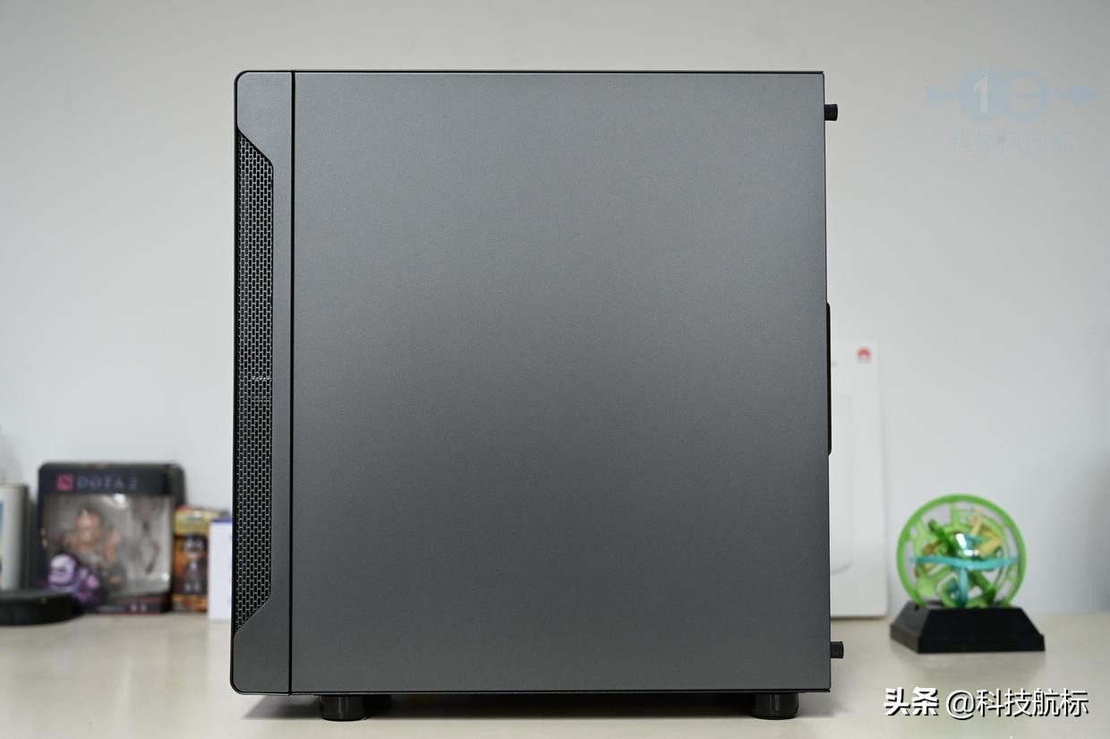 更简单的MATX小机箱，可以装200mm风扇的启航者A1体验