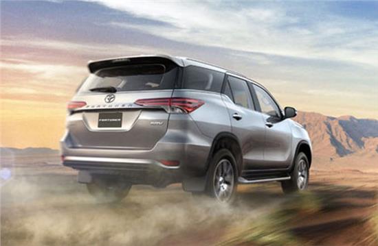 小霸道丰田穿越者,丰田小霸道与穿越者一样吗