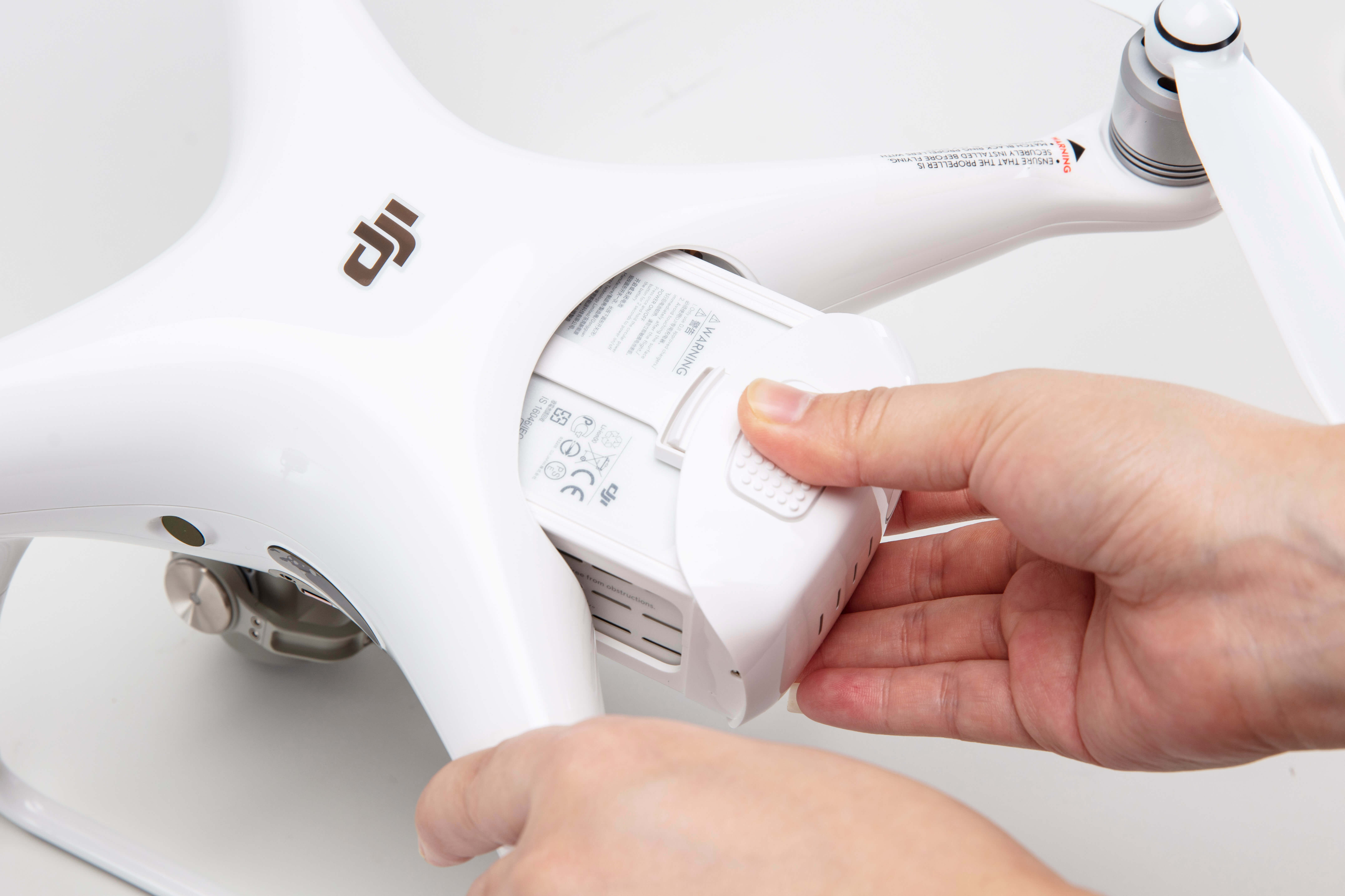 精灵4prov2.0能自动返航吗,精灵4v2.0开箱