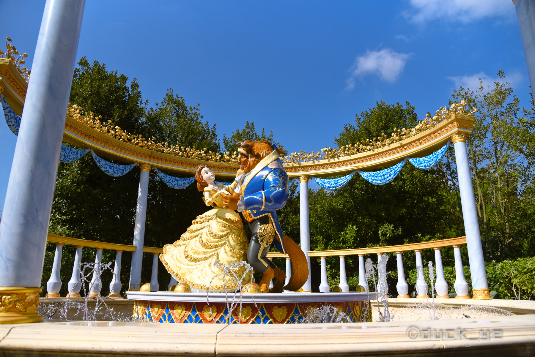 收好这篇攻略，佛系夫妻带你玩转上海迪士尼，选对时间至关重要