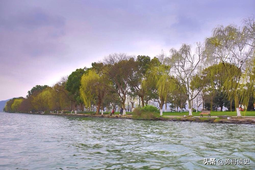 武松度牒由来,武松单臂擒住方腊民间传说