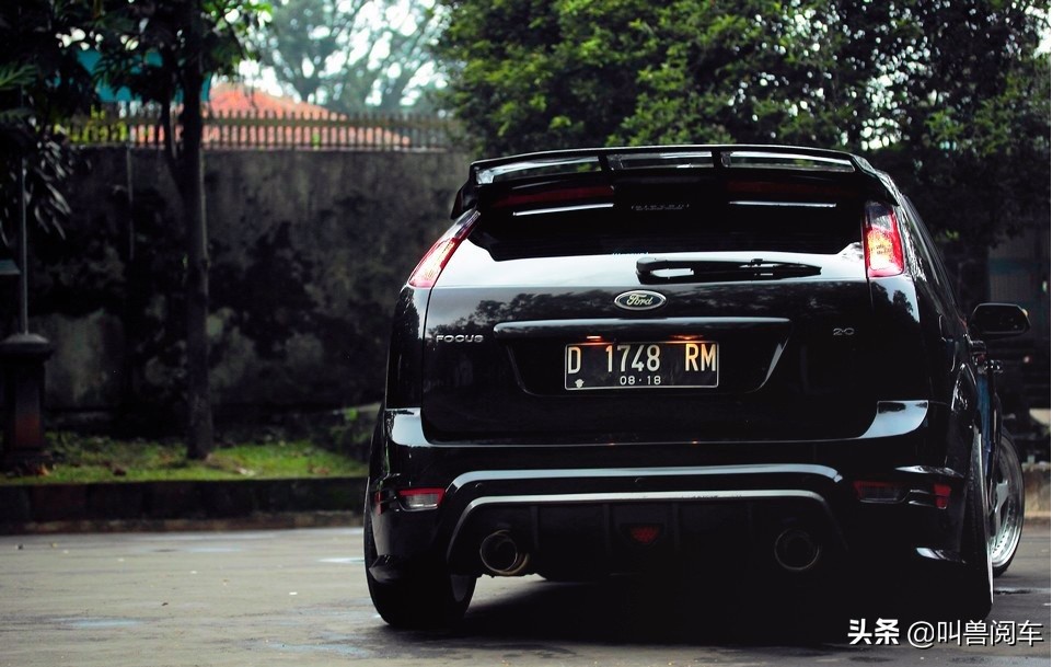 2010福特嘉年华和2008福克斯怎么选,05福特福克斯还能开几年