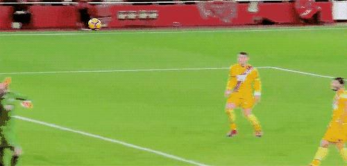 飞奔的少校进球集锦,普斯卡什进球集锦诡异的弧线