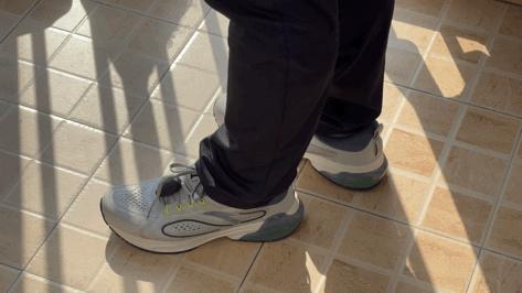 安踏咕咚联名怎么样,咕咚关联跑鞋