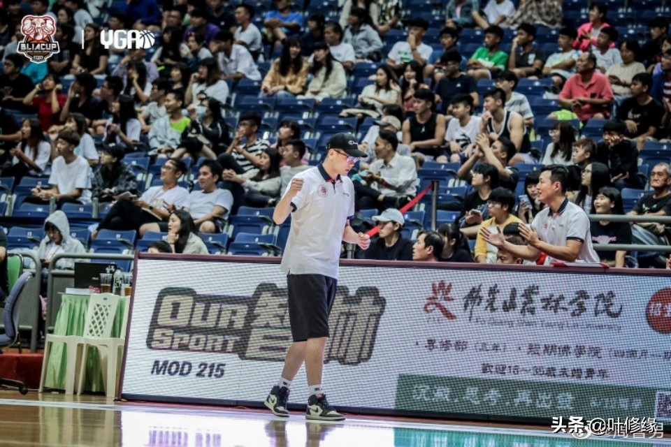 华侨大学男篮开始重视招生，周鲁男亲自接送球员和家长到校参观